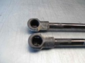 Recambio de amortiguadores maletero / porton para renault scenic (ja..) 1.9 dci diesel cat referencia OEM IAM 7700430022 8397KC 