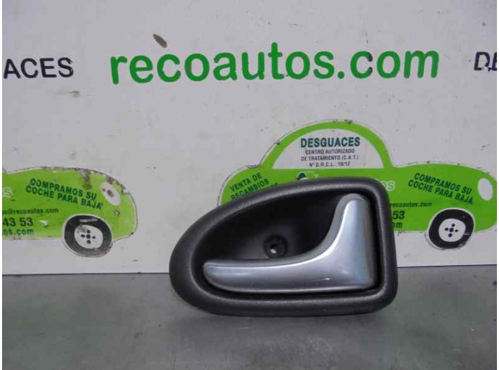 Recambio de maneta interior trasera derecha para renault clio ii fase ii (b/cb0) 1.5 dci diesel referencia OEM IAM 7700423888 