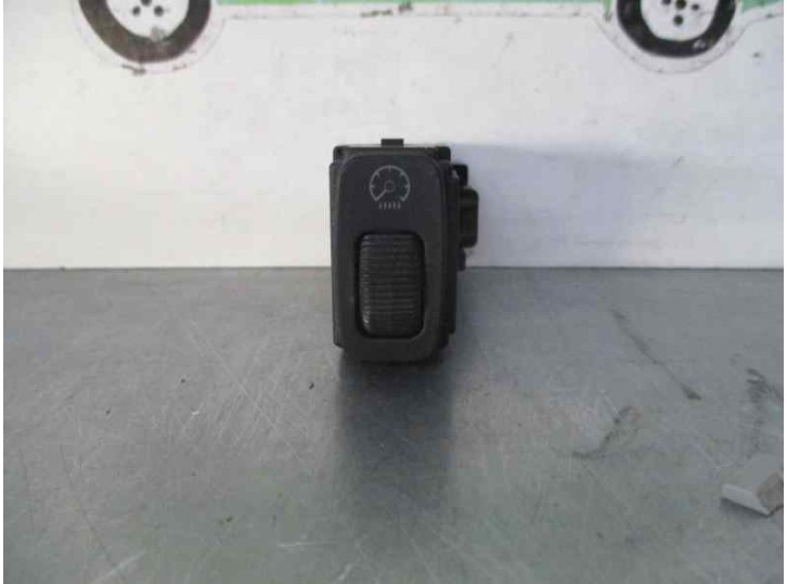 Recambio de botones salpicadero para mitsubishi space wagon (n80/n90) 2.4 gdi cat referencia OEM IAM   