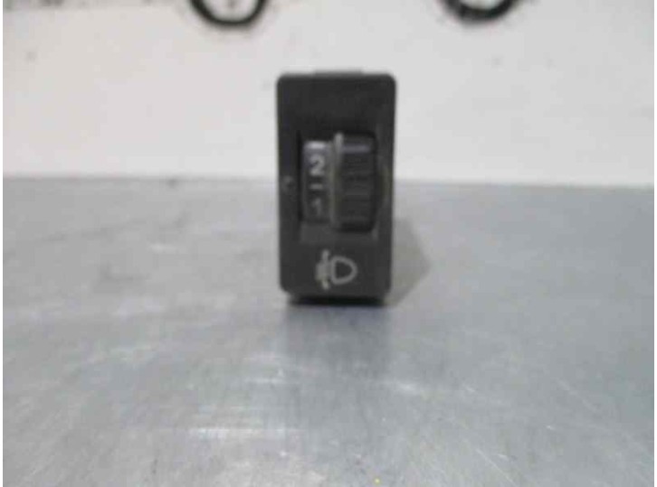 Recambio de botones salpicadero para peugeot partner (s2) 1.9 diesel referencia OEM IAM 