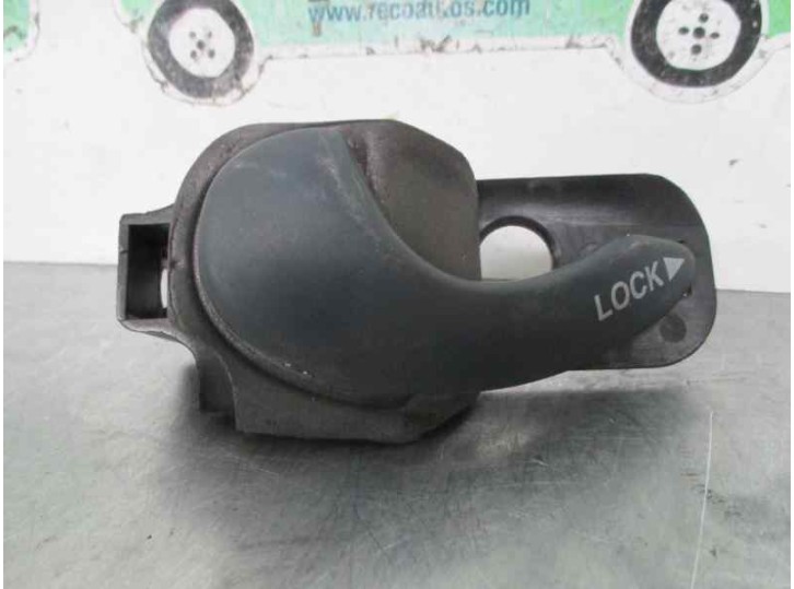 Replacement front left interior door handle for Fiat Doblo Cargo (223) 1.2 CAT OEM IAM reference 