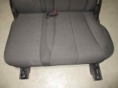 Recambio de asientos trasero izquierdo para ssangyong rexton 2.7 turbodiesel cat referencia OEM IAM 7500108044CBD TELA NEGRA 5 P