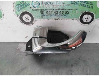 Replacement rear left interior door handle for Hyundai XG 3.5 V6 GLS OEM IAM reference 