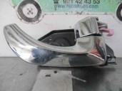 Replacement front right interior door handle for Hyundai XG 3.5 V6 GLS OEM IAM reference 
