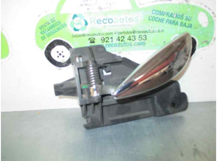 Recambio de maneta interior delantera izquierda para mg serie 25 (rf) classic (3-ptas.) referencia OEM IAM 