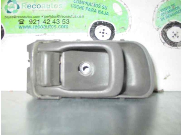 Recambio de maneta interior trasera derecha para nissan patrol gr (y61) 2.8 turbodiesel cat referencia OEM IAM 