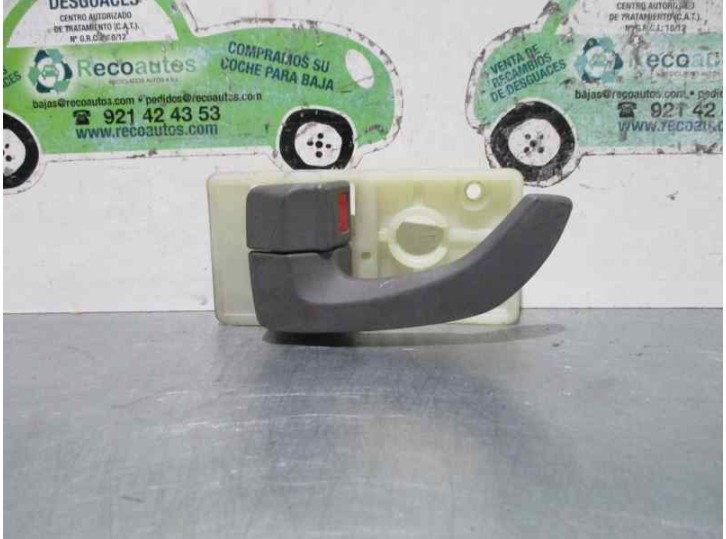 Replacement left rear interior door handle for Hyundai Tucson (JM) 2.0 cat OEM IAM reference 
