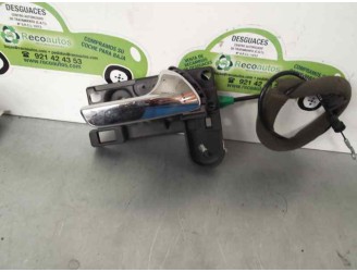 Replacement front right interior door handle for Fiat Freemont (345) 2.0 16V Multijet CAT OEM IAM reference K68103386AA 