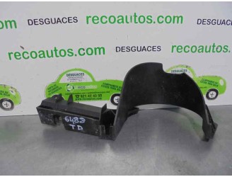 Recambio de molduras traseras para audi allroad quattro (4b5) 2.5 v6 24v tdi referencia OEM IAM 4Z7825218A 