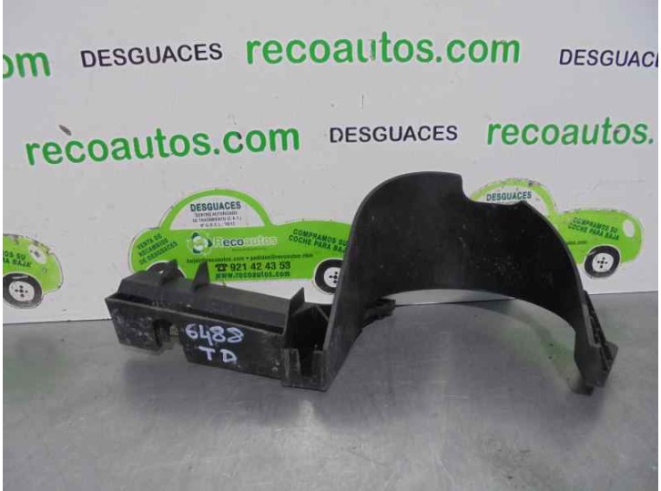 Recambio de molduras traseras para audi allroad quattro (4b5) 2.5 v6 24v tdi referencia OEM IAM 4Z7825218A 