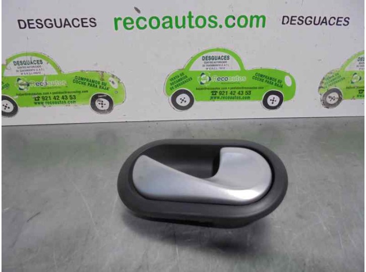 Recambio de maneta interior trasera derecha para dacia sandero 1.2 16v referencia OEM IAM 8200733847  
