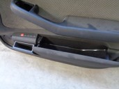 Recambio de guarnecido puerta delantera derecha para audi allroad quattro (4b5) 2.5 v6 24v tdi referencia OEM IAM 4B0863980 5P