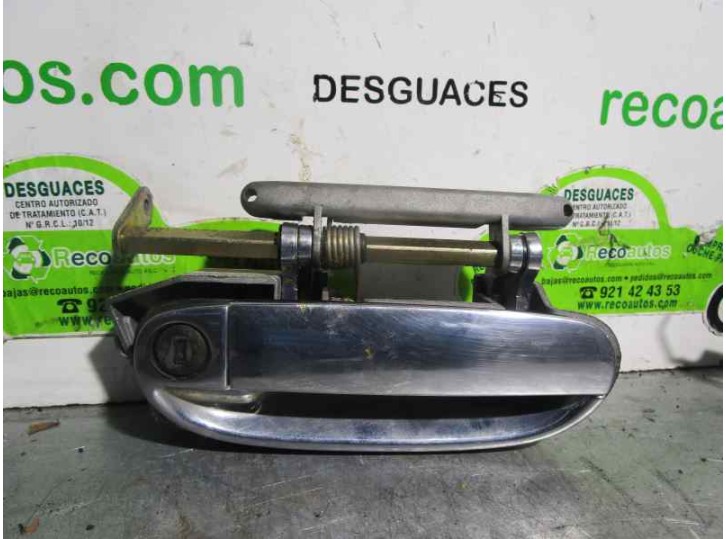 Replacement front right exterior door handle for Alfa Romeo 166 2.4 JTD CAT OEM IAM reference 6065822990 