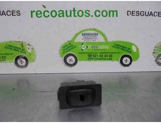 Replacement rear right window lifter switch for Citroën C8 2.2 HDi FAP CAT (4HW) OEM IAM reference 14889170XT 