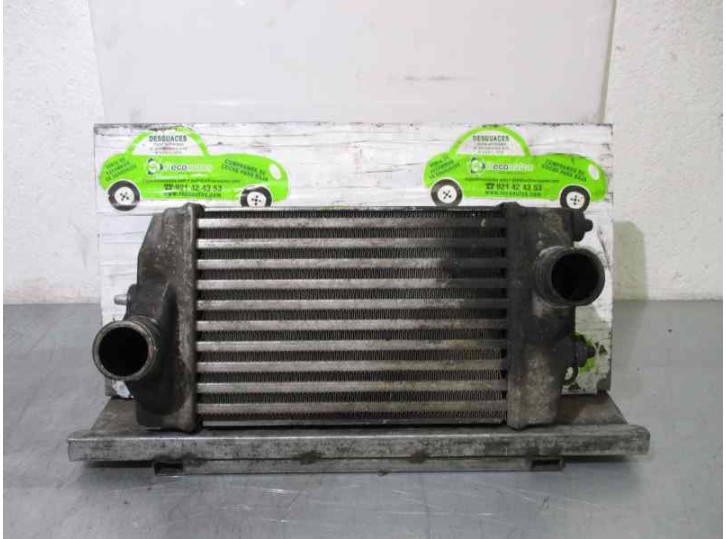 Recambio de intercooler para chrysler voyager (rg) 2.5 crd cat referencia OEM IAM 83403D0902 868503A VALEO