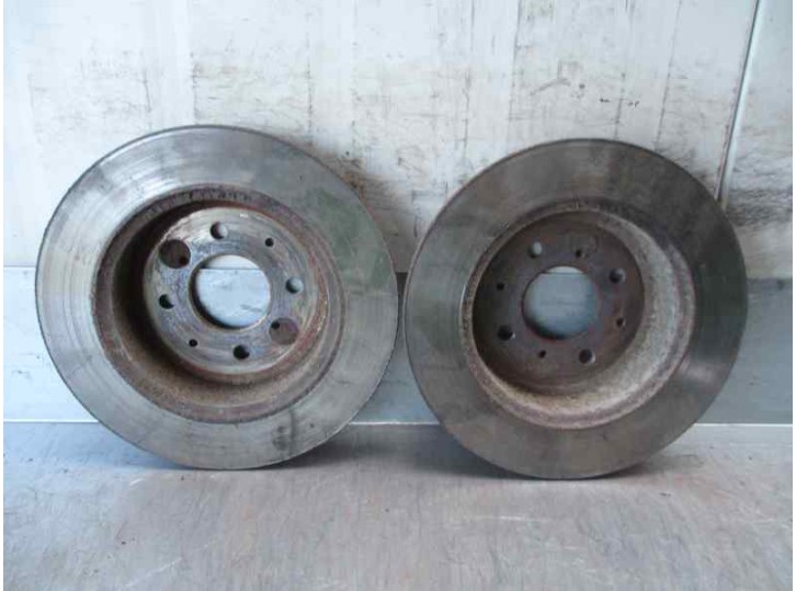 Recambio de disco freno trasero para honda civic berlina 3 (ep1/2) 1.7 cdti cat referencia OEM IAM 