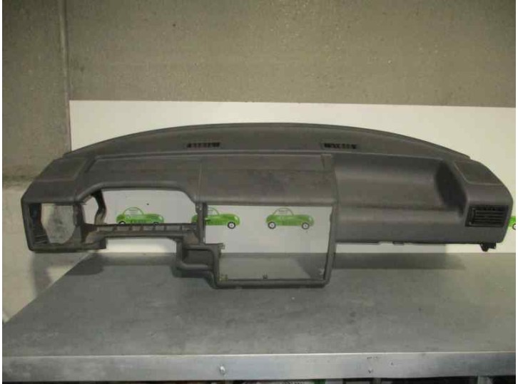 Recambio de salpicadero para volkswagen t4 transporter/furgoneta (mod. 1991) 2.5 tdi referencia OEM IAM GRIS 