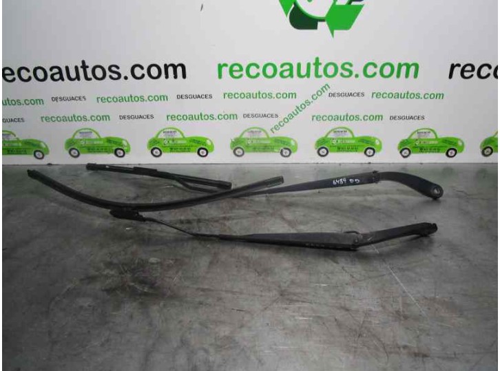 Recambio de brazo limpia delantero derecho para renault megane ii coupe/cabrio 1.6 16v referencia OEM IAM   