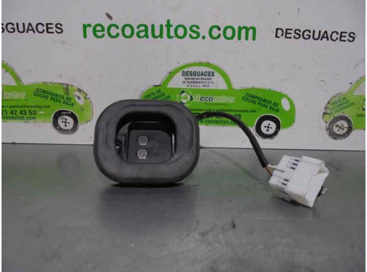 Recambio de cerradura puerta delantera derecha para dacia dokker 1.5 dci diesel fap cat referencia OEM IAM 252164322R 6 PUERTAS