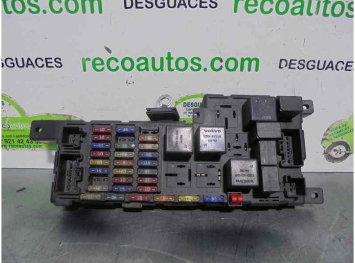 Recambio de caja reles / fusibles para volvo v70 familiar 2.4 cat referencia OEM IAM 518322326 