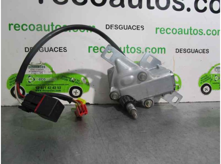 Recambio de motor limpia trasero para peugeot 106 (s1) 1.0 referencia OEM IAM 53004502 53004502 VALEO