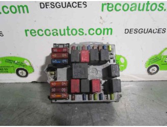 Recambio de caja reles / fusibles para alfa romeo 147 (190) 1.9 jtd cat referencia OEM IAM 51742420 127042 DIESEL