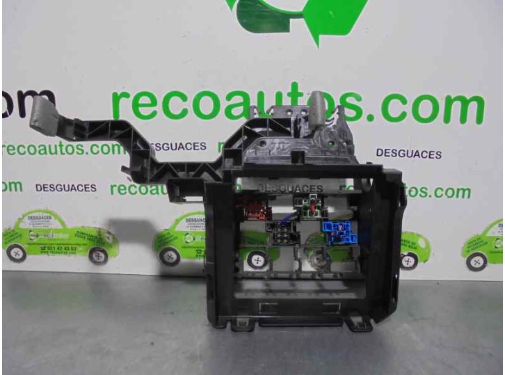 Recambio de caja reles / fusibles para seat ibiza (6j5) stylance / style referencia OEM IAM 6C0907371A  