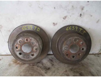 Recambio de disco freno trasero para opel calibra 2.0 referencia OEM IAM 90258524  