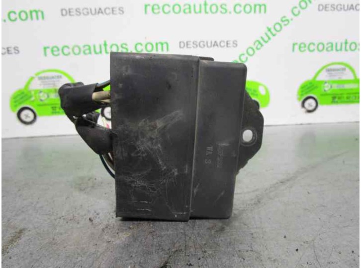 Recambio de caja reles / fusibles para hyundai elantra (xd) 2.0 crdi cat referencia OEM IAM 952303A5 