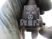 Recambio de mando elevalunas trasero izquierdo para mercedes-benz clase c (w203) berlina 220 cdi (203.006) referencia OEM IAM A2