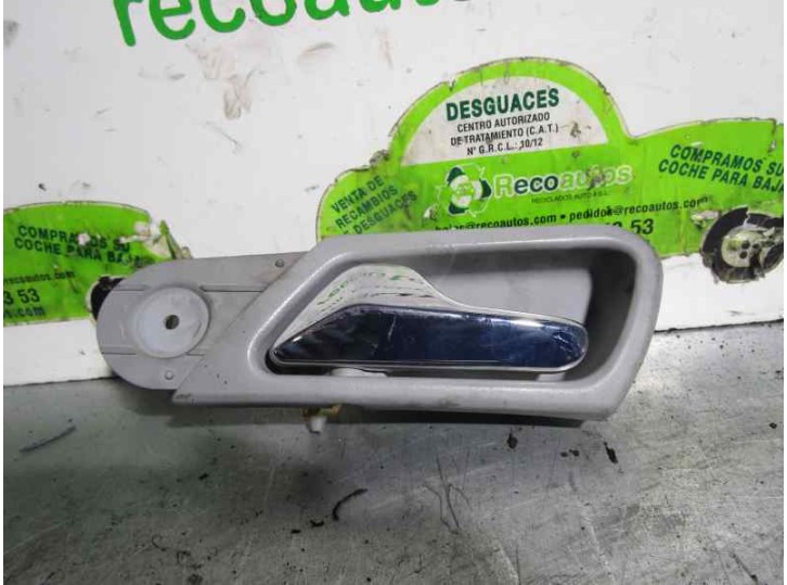 Recambio de maneta interior delantera izquierda para mercedes-benz clase c (w203) berlina 220 cdi (203.006) referencia OEM IAM A