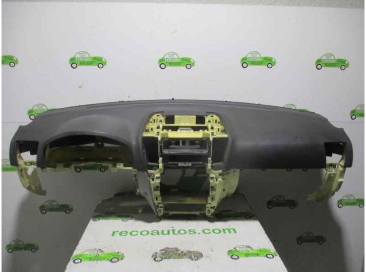 Recambio de salpicadero para kia sorento 2.5 crdi cat referencia OEM IAM  GRIS OSCURO 