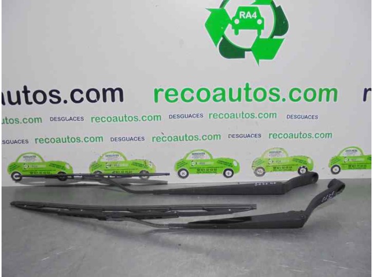 Recambio de brazo limpia delantero derecho para kia sorento 2.5 crdi cat referencia OEM IAM 983103E010  