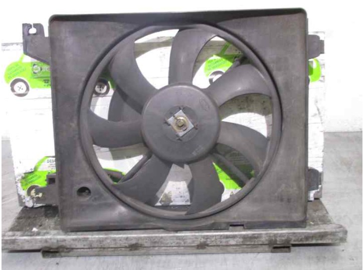 Recambio de electroventilador para hyundai elantra (xd) 2.0 crdi cat referencia OEM IAM 977302D000 977302DXXX HCC