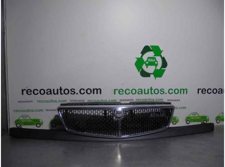 Recambio de rejilla delantera para lancia dedra berl. 2.0 16v cat referencia OEM IAM 670700001 