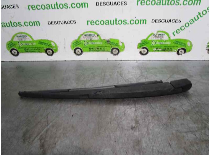 Recambio de brazo limpia trasero para kia cerato 1.5 crdi referencia OEM IAM 