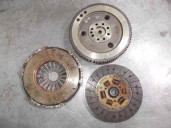 Recambio de kit embrague para hyundai i30 1.6 crdi cat referencia OEM IAM 23560  VALEO