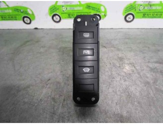 Recambio de mandos salpicadero para kia carnival ii 2.9 crdi cat referencia OEM IAM   