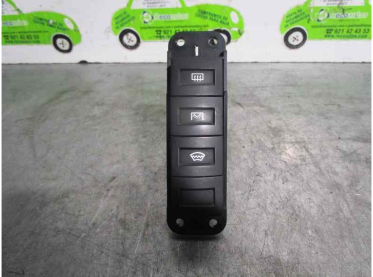 Recambio de mandos salpicadero para kia carnival ii 2.9 crdi cat referencia OEM IAM 