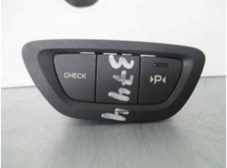 Recambio de mando para citroën c5 berlina premier referencia OEM IAM 9682436677 