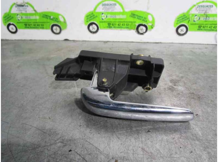 Recambio de maneta interior trasera derecha para alfa romeo 166 2.4 jtd cat referencia OEM IAM 