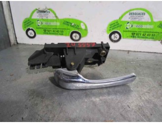 Replacement front left interior door handle for Alfa Romeo 166 2.4 JTD CAT OEM IAM reference 0156017090 