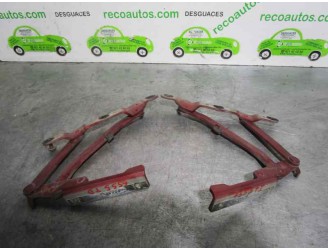 Replacement tailgate hinge for Alfa Romeo 166 2.4 JTD CAT OEM IAM reference B986S 