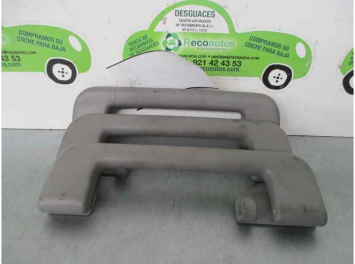 Replacement front right interior door handle for Alfa Romeo 166 2.4 JTD CAT OEM IAM reference 0156017082 
