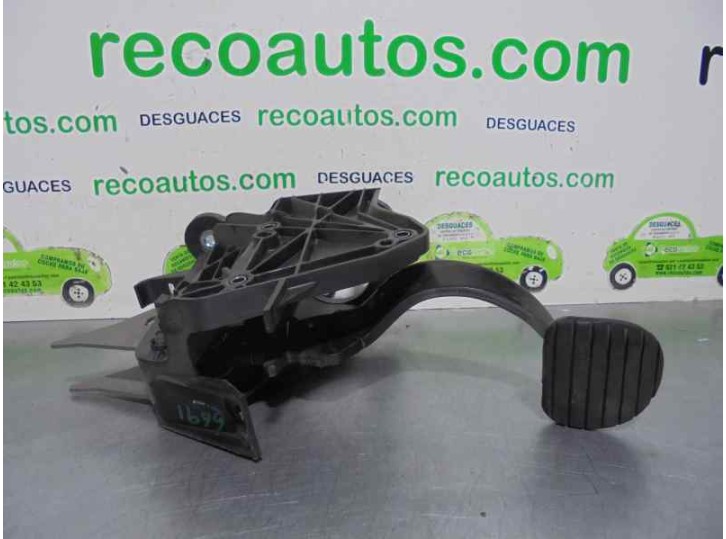 Recambio de pedal freno para renault laguna iii 1.5 dci diesel referencia OEM IAM 465010003R  