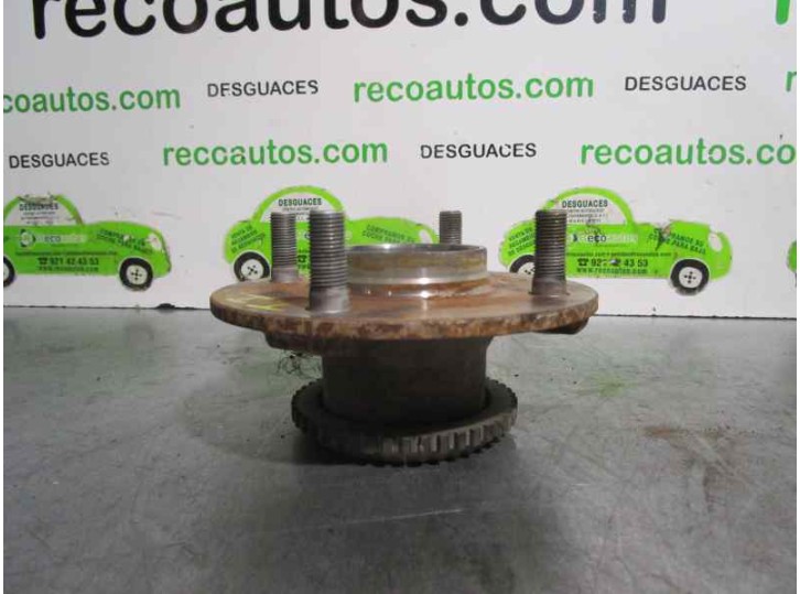 Replacement rear left stub axle for Nissan Primera Trav. (WP11) 2.0 Turbodiesel CAT OEM IAM reference 432009F510 432009