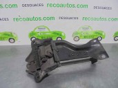 Recambio de cerradura capot para kia sorento 2.5 crdi cat referencia OEM IAM 811303E000 5 PUERTAS