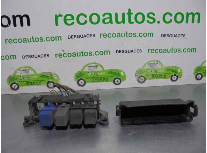 Recambio de caja reles / fusibles para nissan serena (c23m) 2.3 diesel referencia OEM IAM 252397C600 
