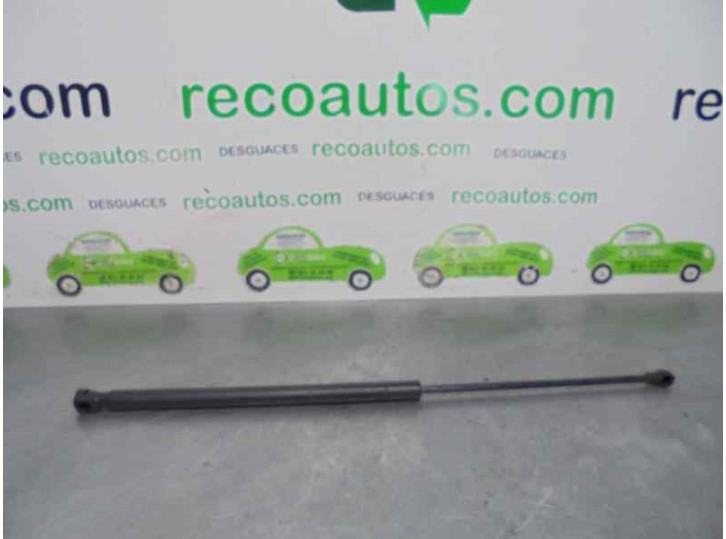 Recambio de amortiguadores maletero / porton para peugeot 107 urban move referencia OEM IAM 689500H020 