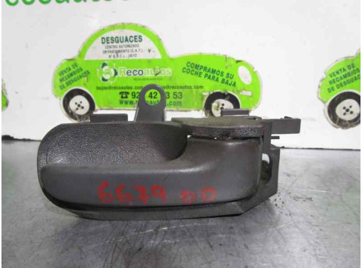 Recambio de maneta interior delantera derecha para peugeot 107 urban move referencia OEM IAM 9143K8  